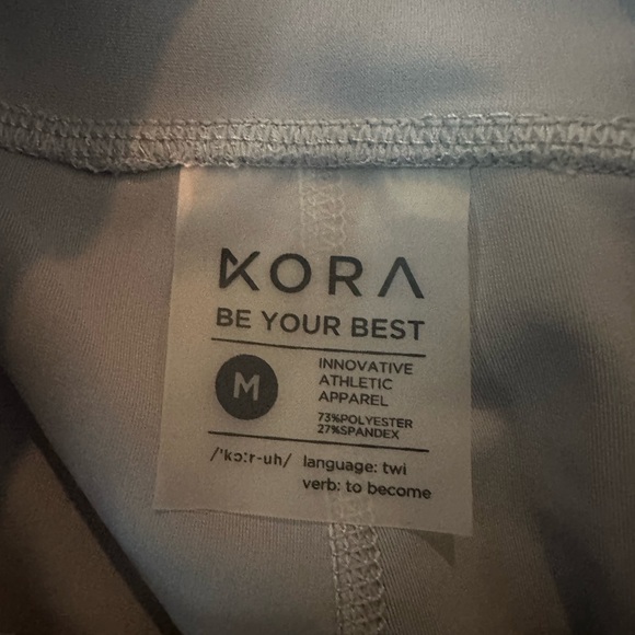 Kora Gray Legging Pants mesh on side Med - Picture 8 of 9